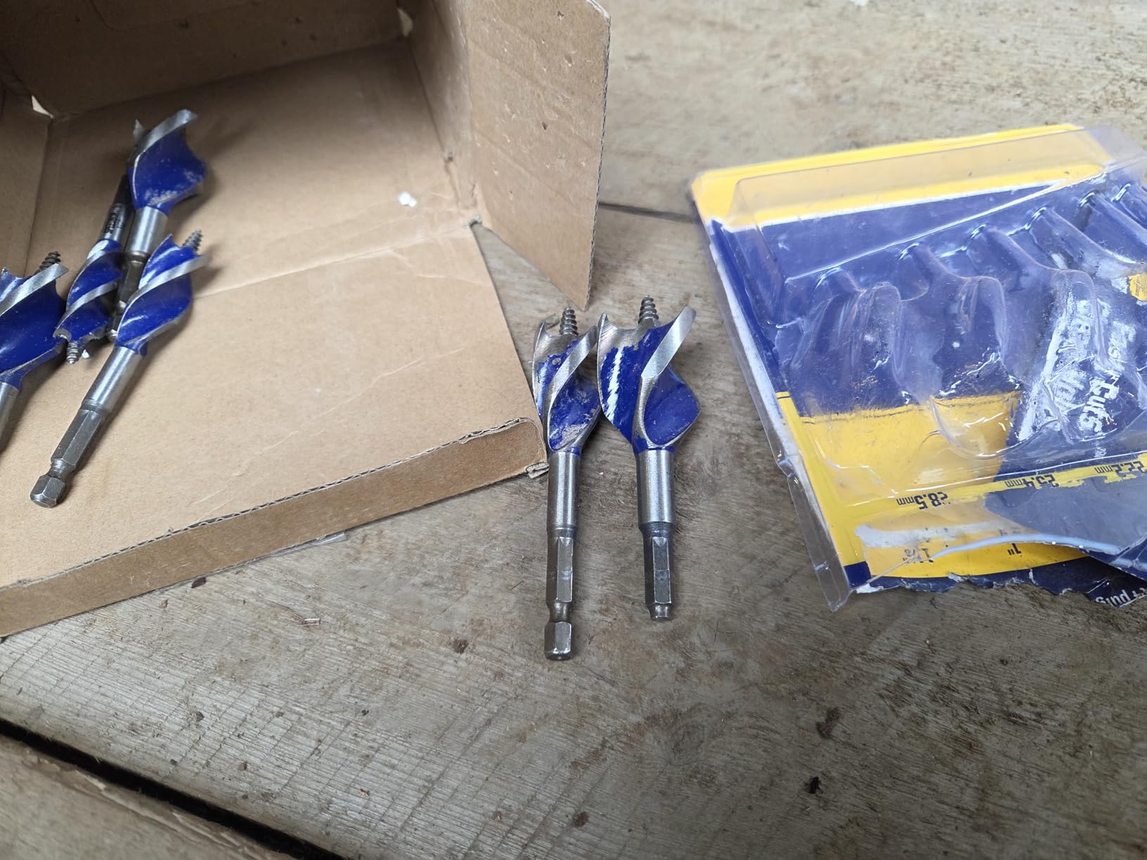 Irwin Tools IRWIN SPEEDBOR Drill Bit Set for Wood, 4-Inch, 6-Piece (1877239) customer photo 1