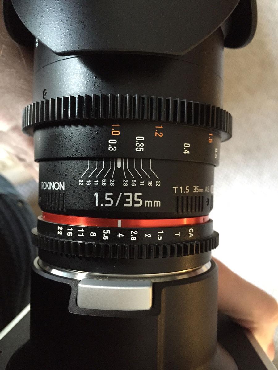 Rokinon Cine DS DS35M-C 35mm T1.5 AS IF UMC Full Frame Cine Wide Angle Lens for Canon EF Black customer photo 1