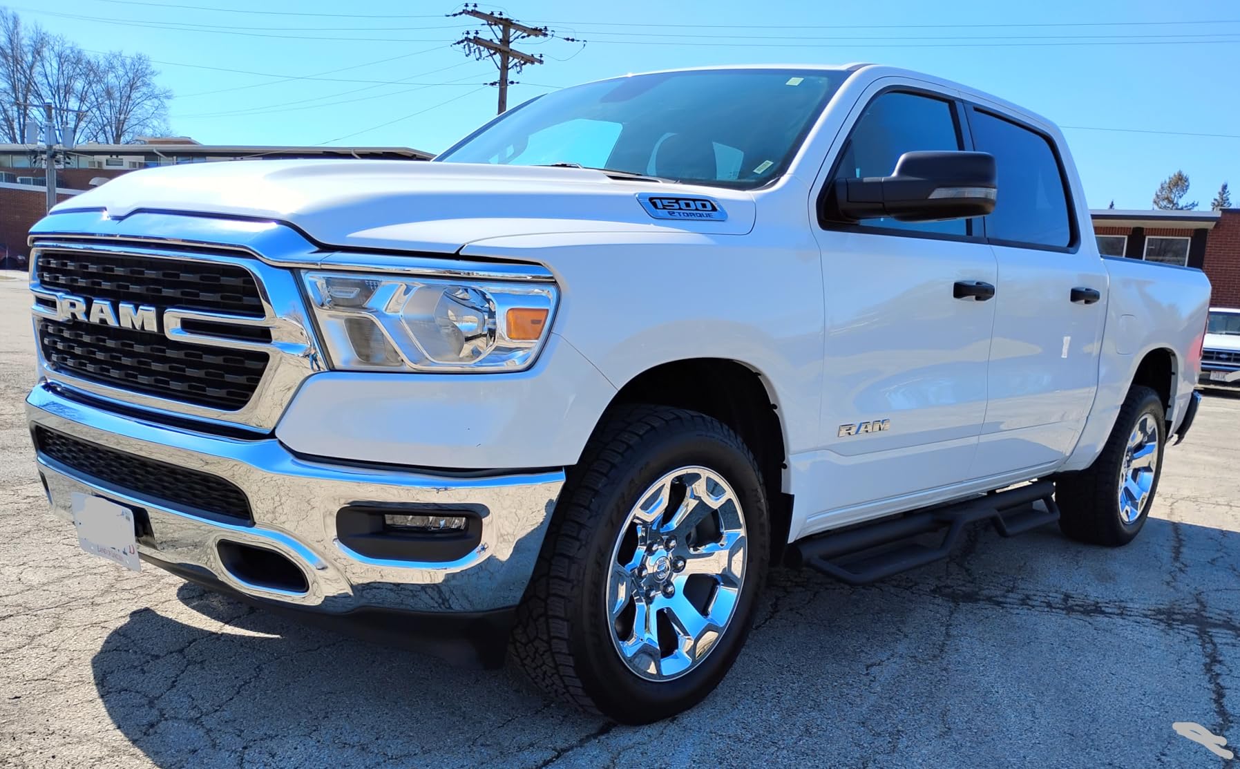 Mothers California Gold All-Chrome, 12 oz. (05222) | Cleans & Polishes Chrome, PVD & Chromed Plastics, Removes Fingerprints, Bugs, Water Spots, Leaves a Protective Barrier customer photo 1