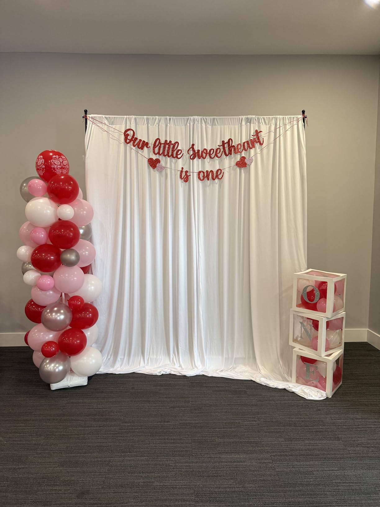 VEVOR Backdrop Stand 10 x 8 Ft, Height Adjustable Background Stand with 1 Carrying Bag, Photo Backdrop for Party Wedding Studio Trade Show | Background Support, Stable Aluminum Fram, Iron Bases, with 1 Carrying Bag, Photo Backdrop for Party Wedding Studio Trade Show customer photo 2