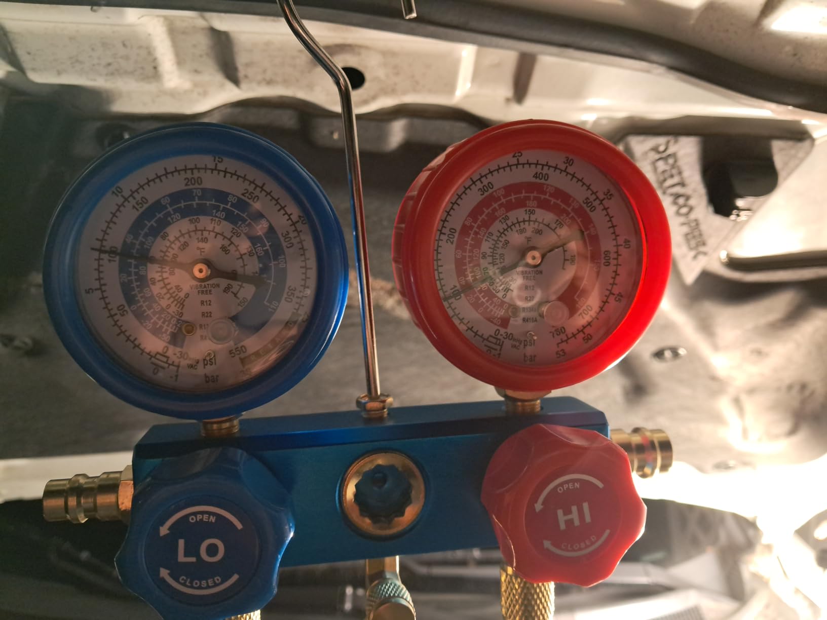 XtremepowerUS 3CFM 1/4HP Vacuum Pump HVAC R134a, R12, R22, R410a, A/C Refrigeration Kit customer photo 1