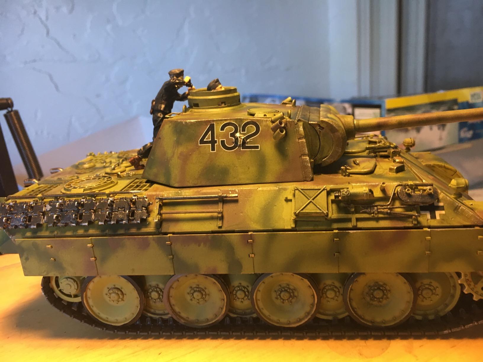 Tamiya Models Pz.Kpfw Panther Ausf. D Military Vehicle Building Kit (Sd.Kfz.171) customer photo 1