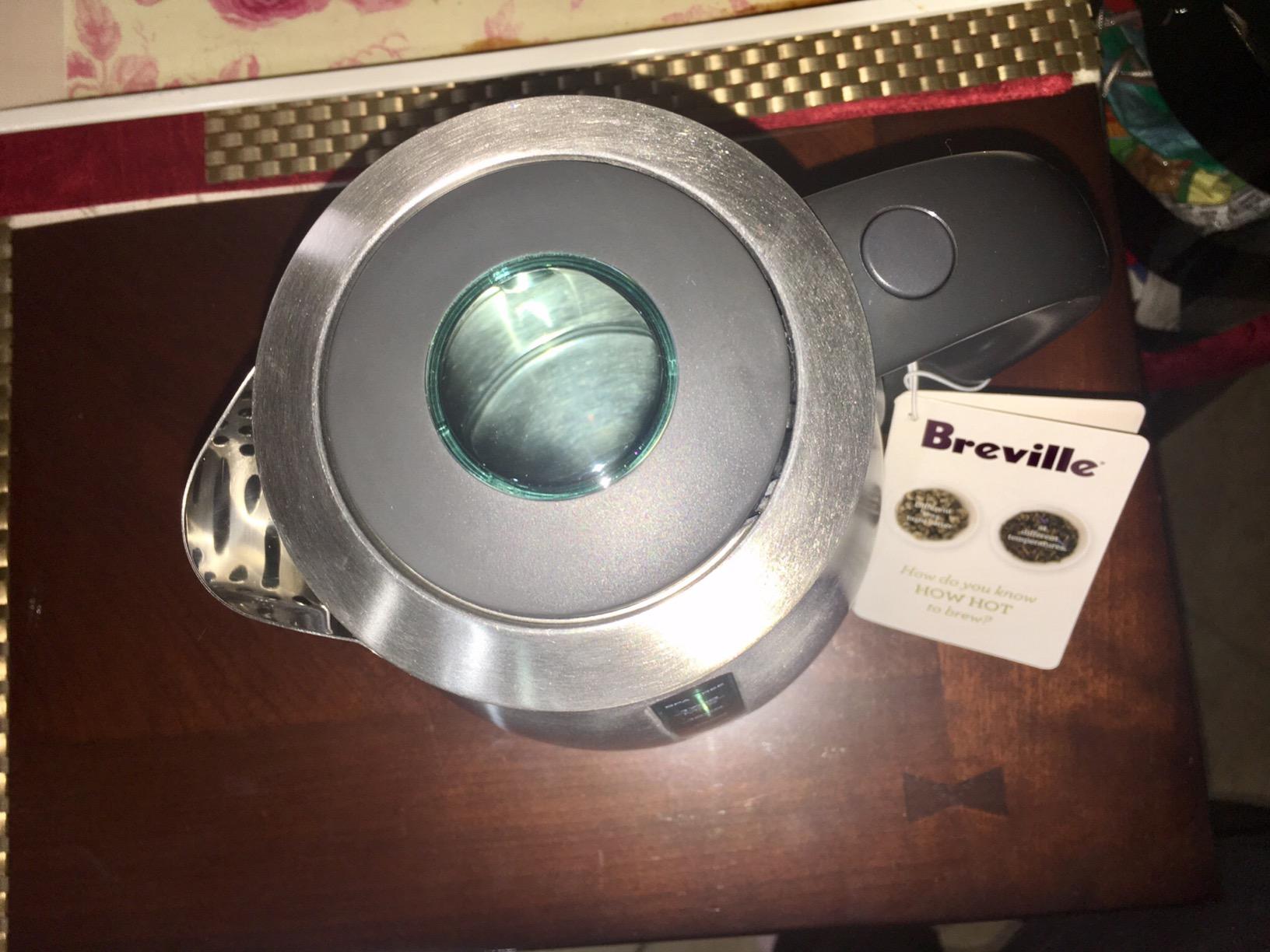 Breville BKE720BSS Temp Select Hot Water Kettle, Brushed Stainless Steel - Variable temperature control, 7 cup capacity customer photo 1