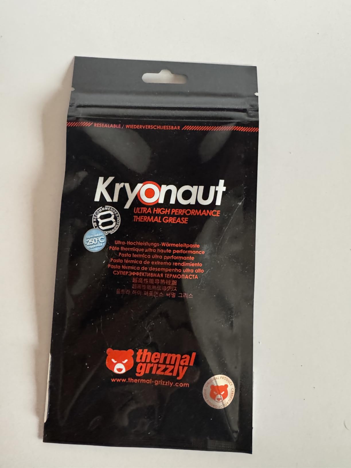 Thermal Grizzly Kryonaut - 1 Gram - Extremely High Performance Thermal Paste for Demanding Applications and Overclocking - CPU/GPU/PS4/PS5/Xbox customer photo 2