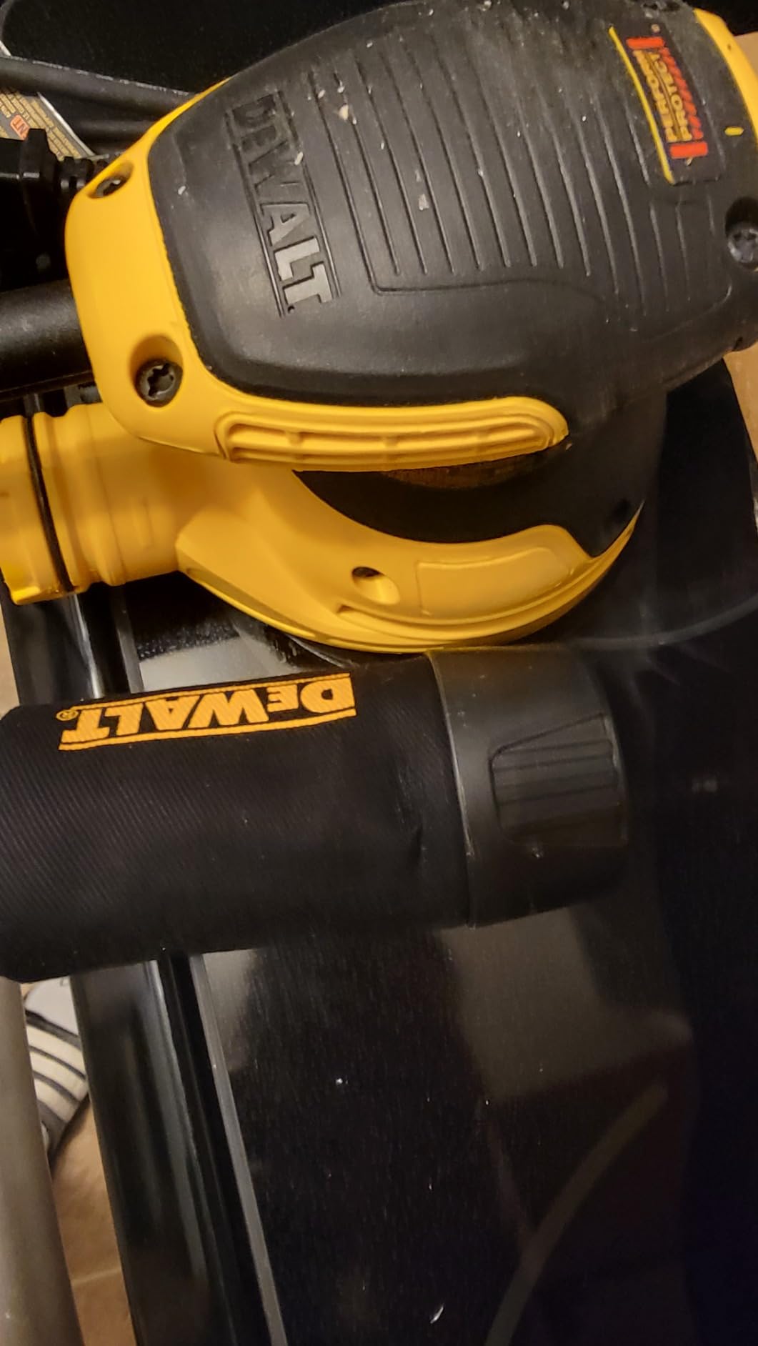 DEWALT Orbital Sander, 5 Inch Palm Sander Tool, 12,000 OPM (DWE6421) customer photo 1