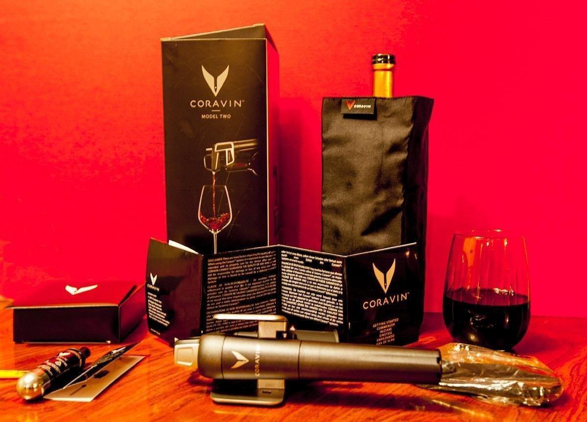 Coravin Model Two Wine Preservation System - Bottle Opener, Needle Pourer, Aerator, and Wine Saver - Graphite - Includes 2 Argon Gas Capsules and Wine Needle customer photo 1