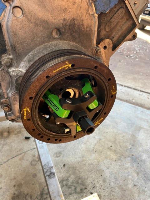 OEMTOOLS Harmonic Balancer Puller Kit, Adjustable 3-Jaw Puller Design | Spring-loaded Jaws, Comes in Storage Case, Removes Damper Pulleys in Tight Engine Compartments customer photo 2