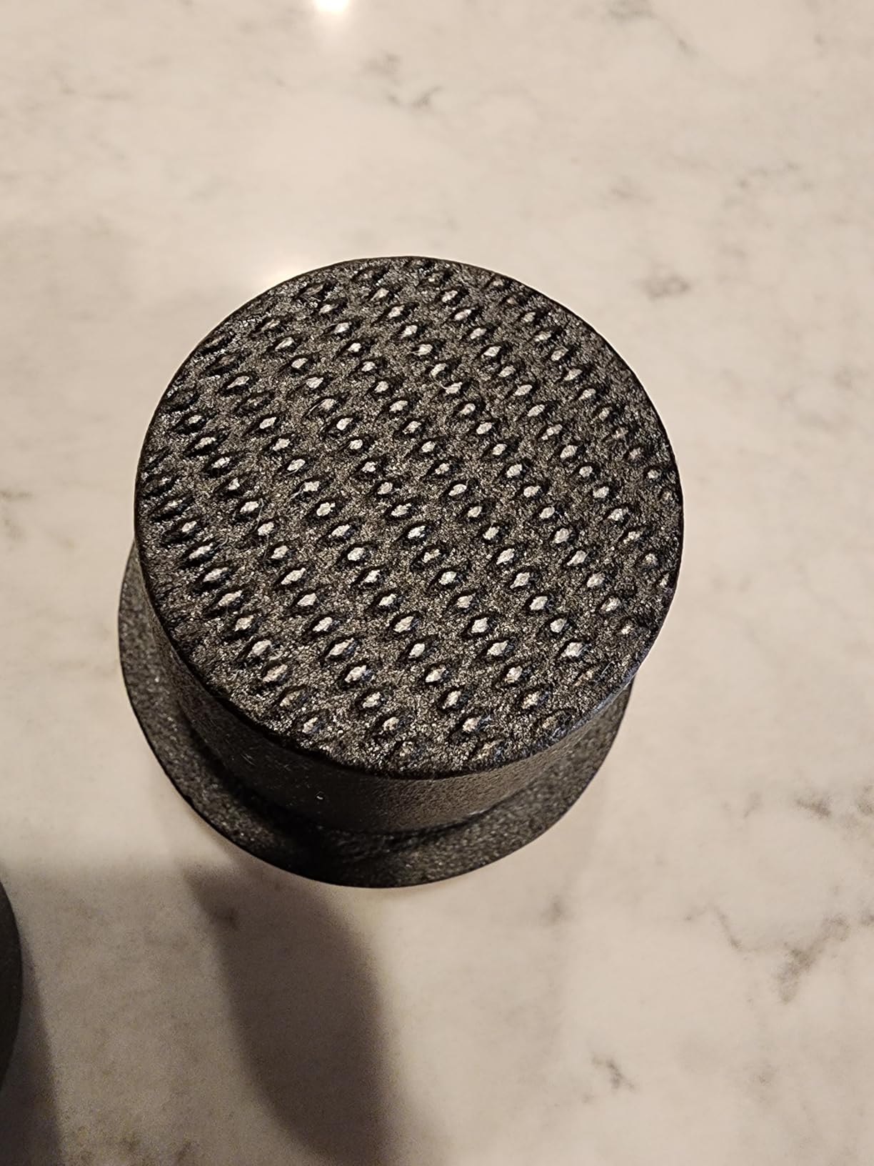 Zassenhaus Cast Iron Spice Grinder Set with Beech Wood Lid, Spice Mill, Herb and Seed Grinder, 3 Inches (Black) customer photo 2