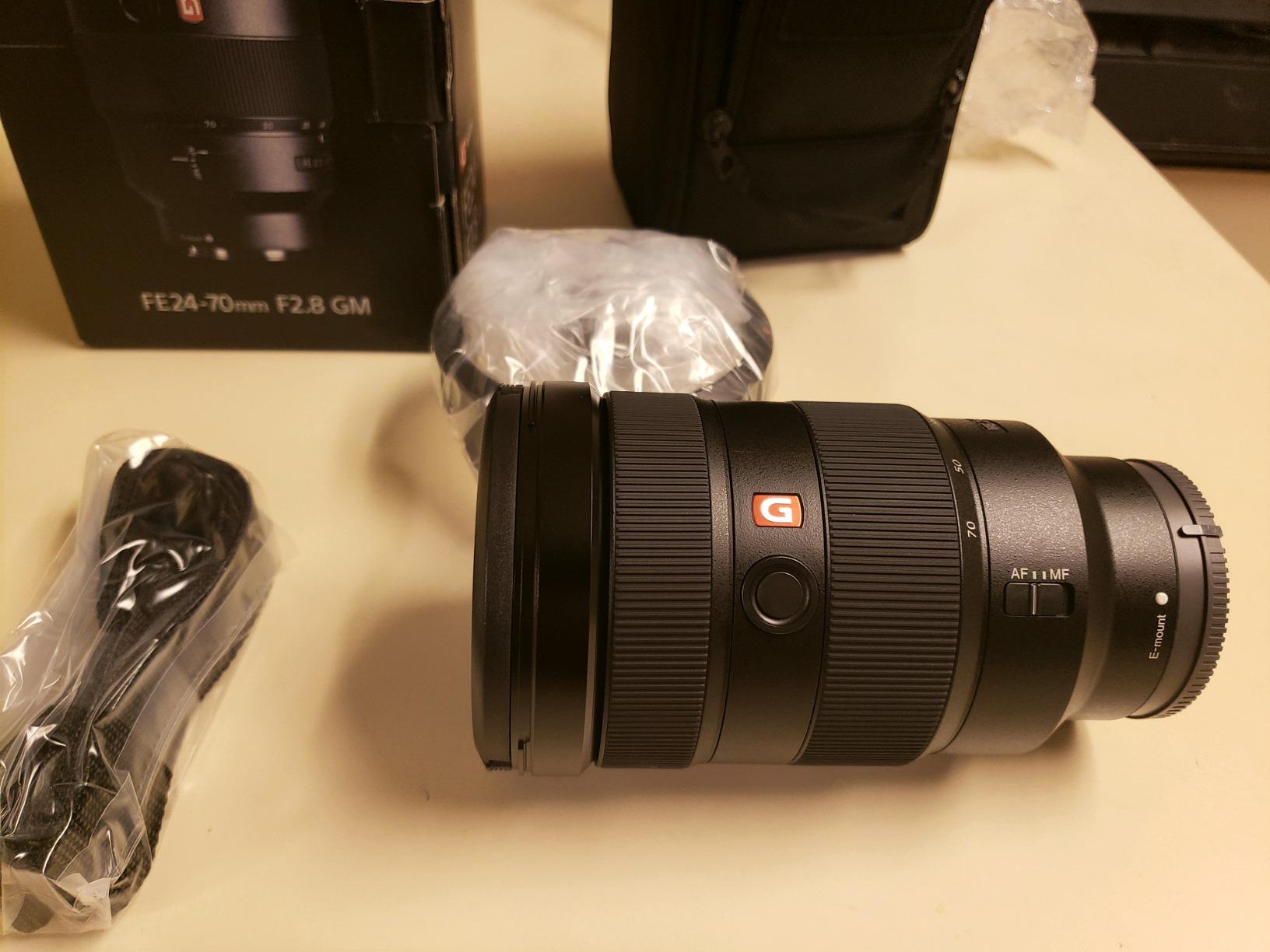 Sony SEL2470GM E-Mount Camera Lens: FE 24-70 mm F2.8 G Master Full Frame Standard Zoom Lens | Sony E-Mount Full-Frame 24-70mm F/2.8 Gm, Constant F/2.8, 82mm Filter, 886 G, Includes Hood, Caps and Case customer photo 2