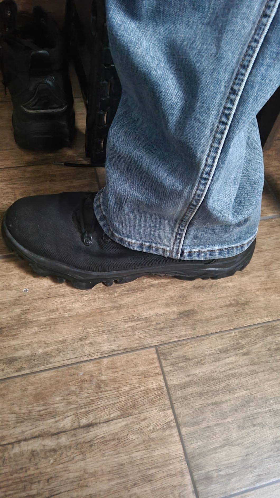 Wrangler Men's Retro Slim Fit Boot Cut Jean customer photo 2