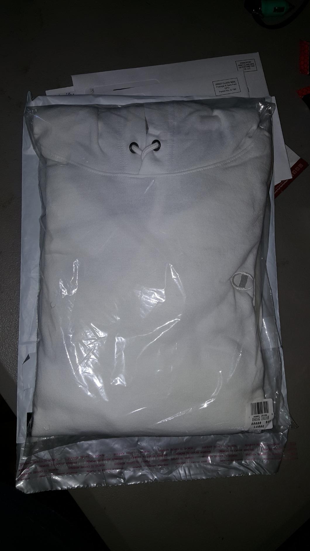 Champion Men's Pullover Fleece Hoodie, Midweight, C Logo (Reg. Or Big & Tall) customer photo 1