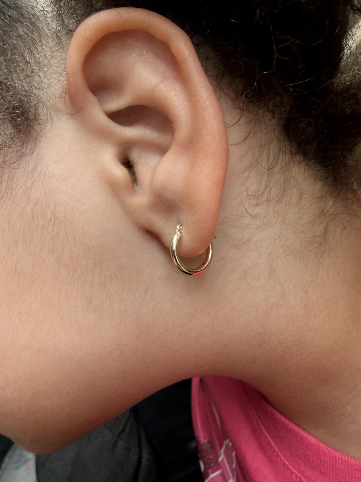 14k Yellow Gold Classic Shiny Polished Round Hoop Earrings, 2mm tube customer photo 2