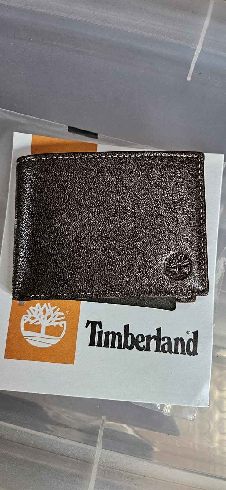 Timberland Men's Genuine Leather Passcase Security RFID Wallet customer photo 1