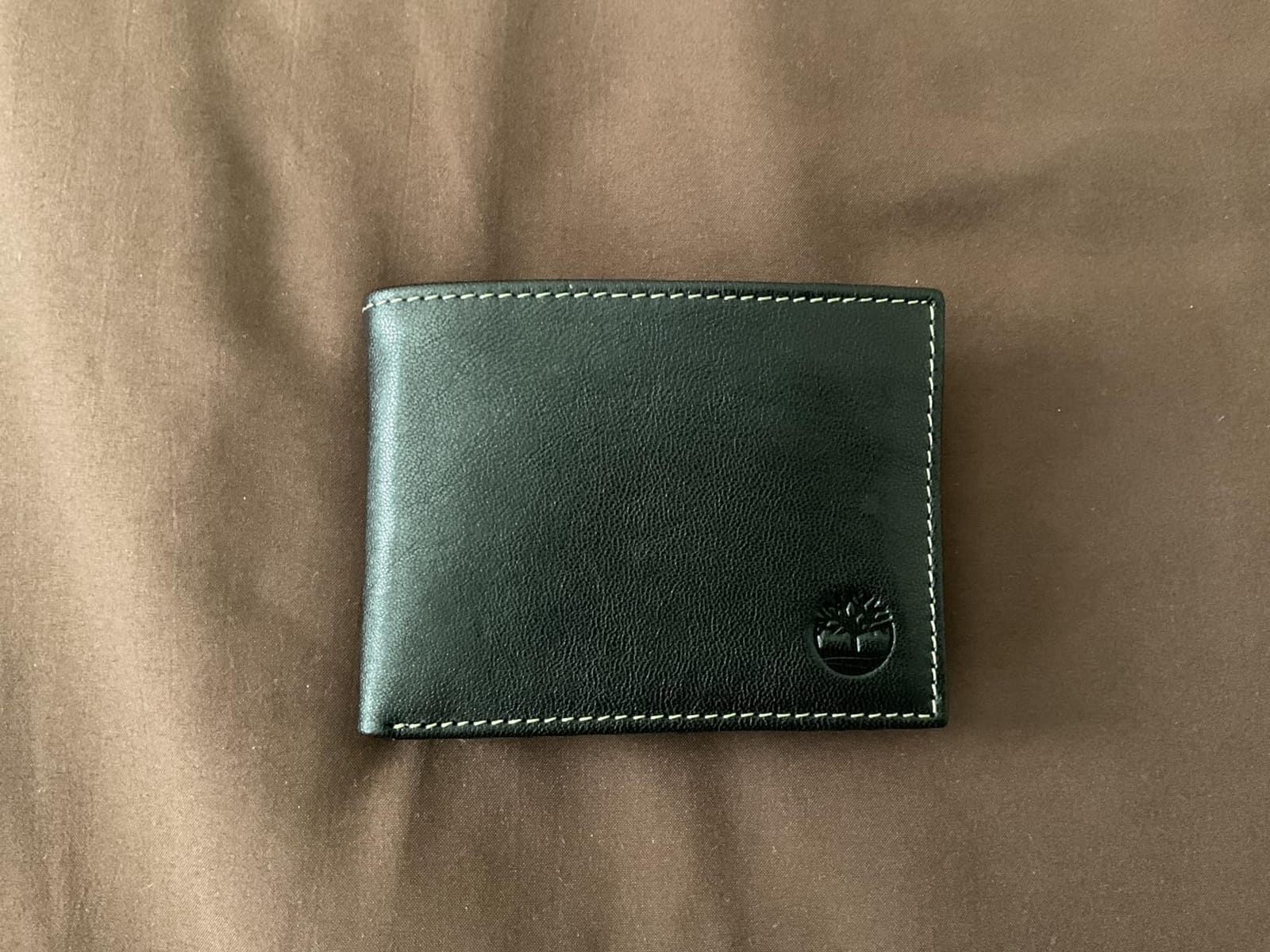 Timberland Men's Genuine Leather Passcase Security RFID Wallet customer photo 2