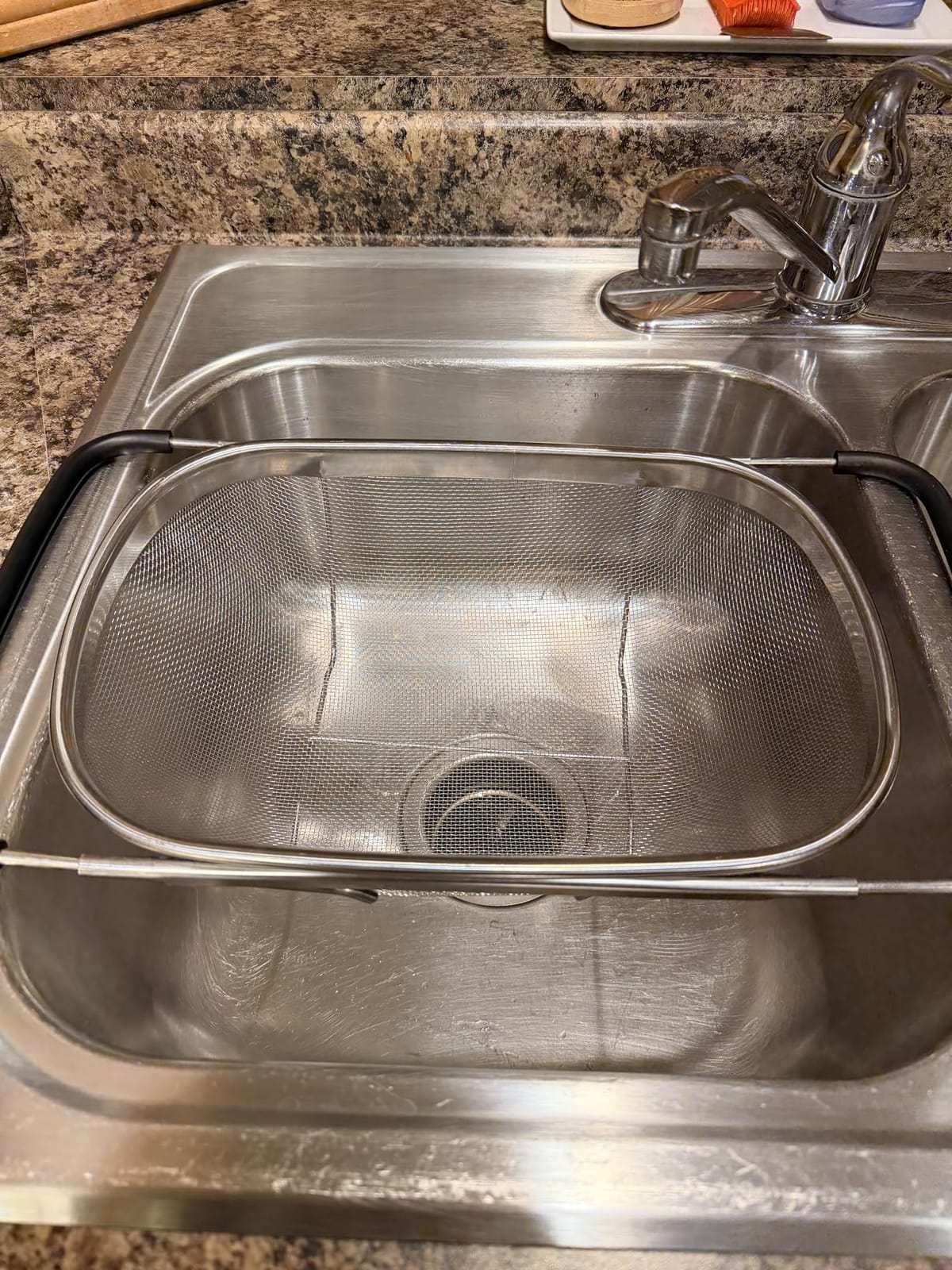 U.S. Kitchen Supply Stainless Steel Colander Strainer - 6-Quart Collapsible Colander with Expandable Rubber Handles - Rectangular Sieve, Fine Mesh Stainless Steel Strainers and Colanders for Kitchen customer photo 2