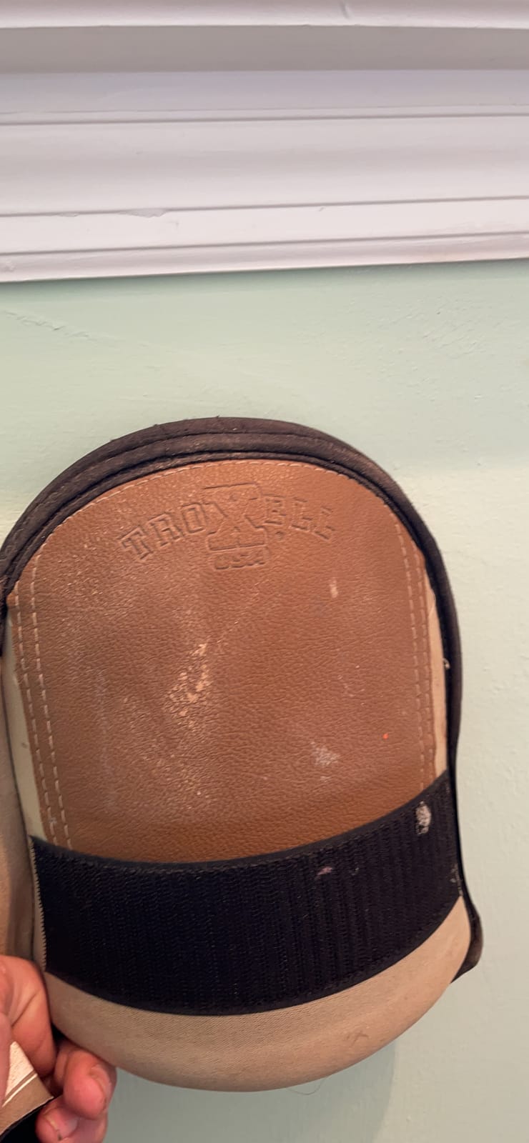 TROXELL USA SuperSoft Leatherhead Kneepads - (Large Size / Bagged in Pairs) customer photo 2