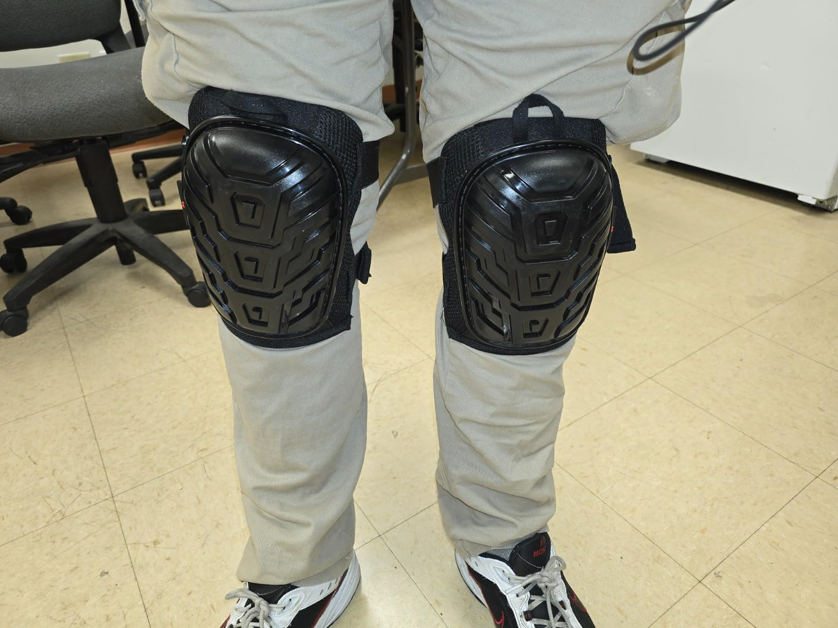 NoCry Professional Gel Knee Pads for Work with Soft Foam and Gel Cushion - Heavy Duty Cap, Reinforced Adjustable Straps, Military Grade Rivets and Built-in Hang Loops - Perfect for Construction customer photo 2