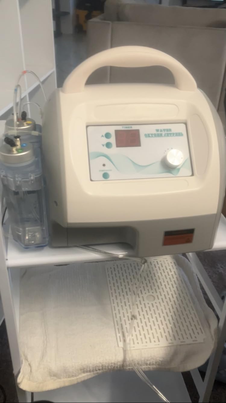 Hydro Dermabrasion Aqua Peel Machine Professional Facial Skin Care | Non-invasive Water-Based Exfoliation, Deep Cleansing & Hydration, Vacuum Suction, Serum Infusion, for Salon Use ETWD007 customer photo 2