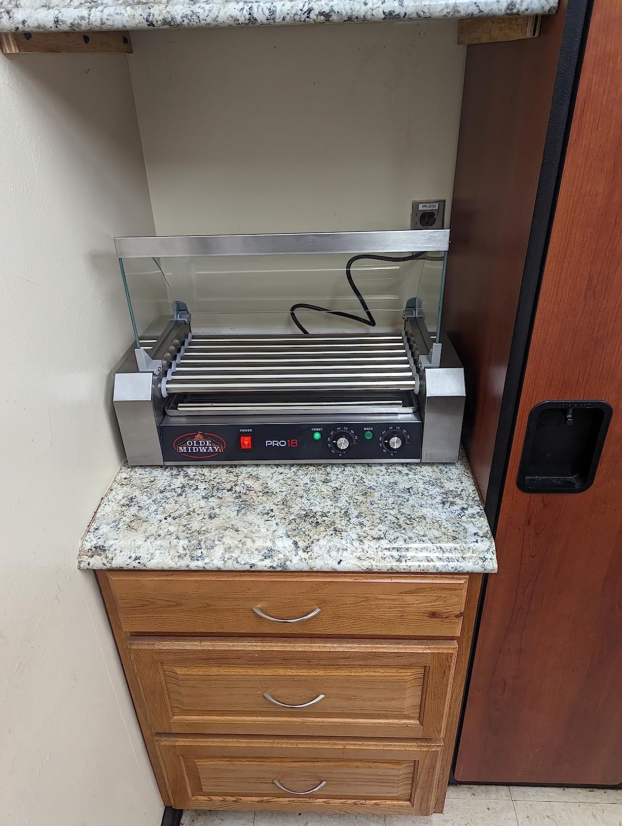 Olde Midway Electric 30 Hot Dog 11 Roller Grill Cooker Machine with Cover 1400-Watt - Commercial Grade customer photo 2