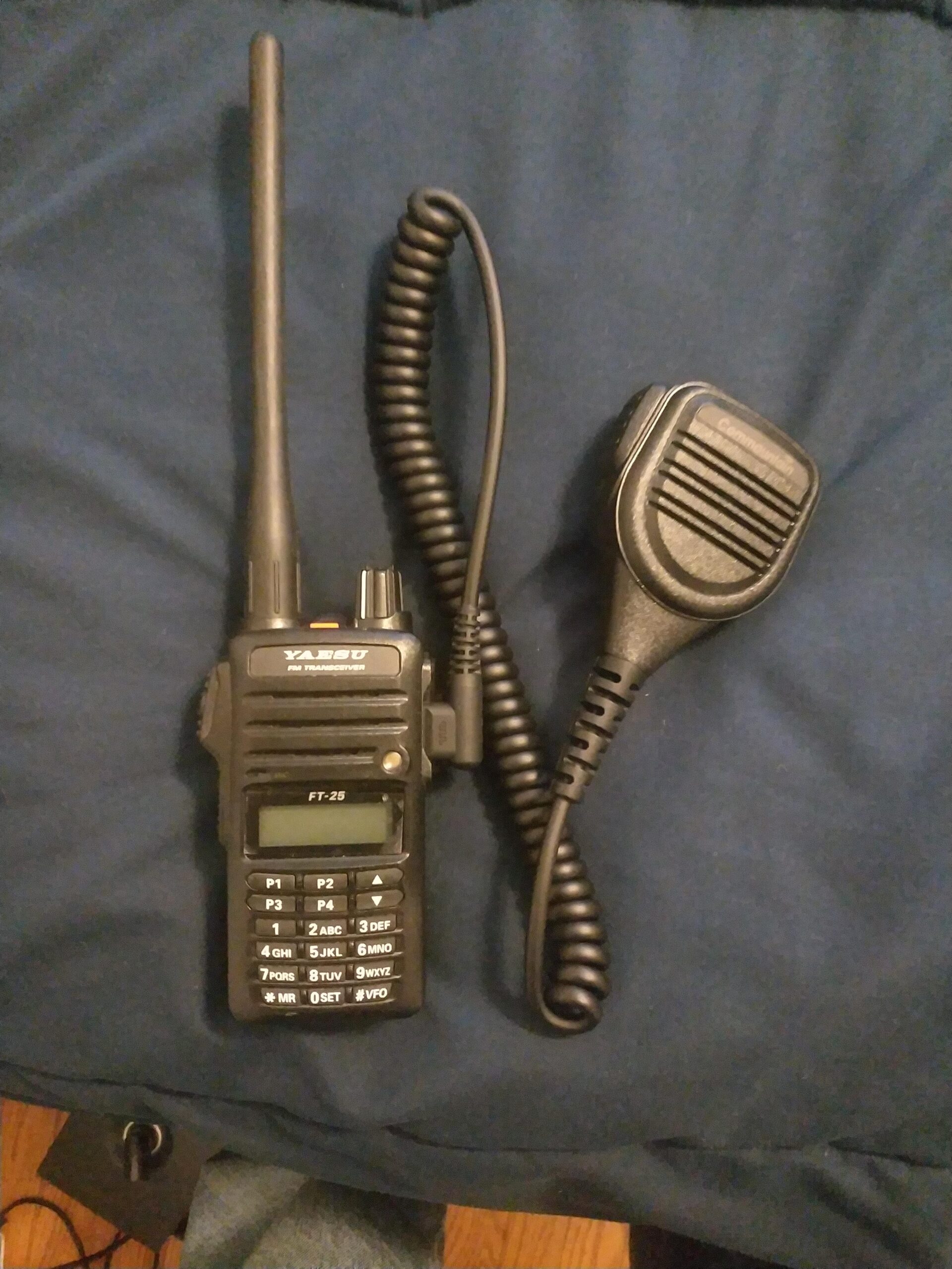 commountain Speaker Mic for Motorola Radios R2, CP100D, CP200D | Also Fits CP200 CP185 CLS1110 CLS1410 BPR50DX BPR40 RMU2040 2-Pin Walkie Talkie, Shoulder Microphone with Clear Audio customer photo 2