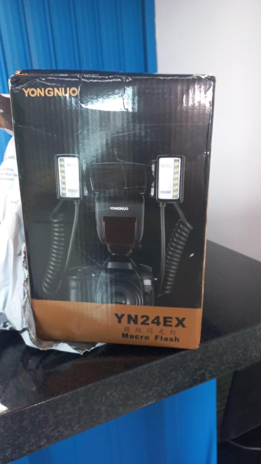 Yongnuo YN24EX TTL Macro Ring Flash LED Macro Flash Speedlite | YN-24EX, with 2pcs Flash Head and 4pcs Adapter Rings for Canon customer photo 1