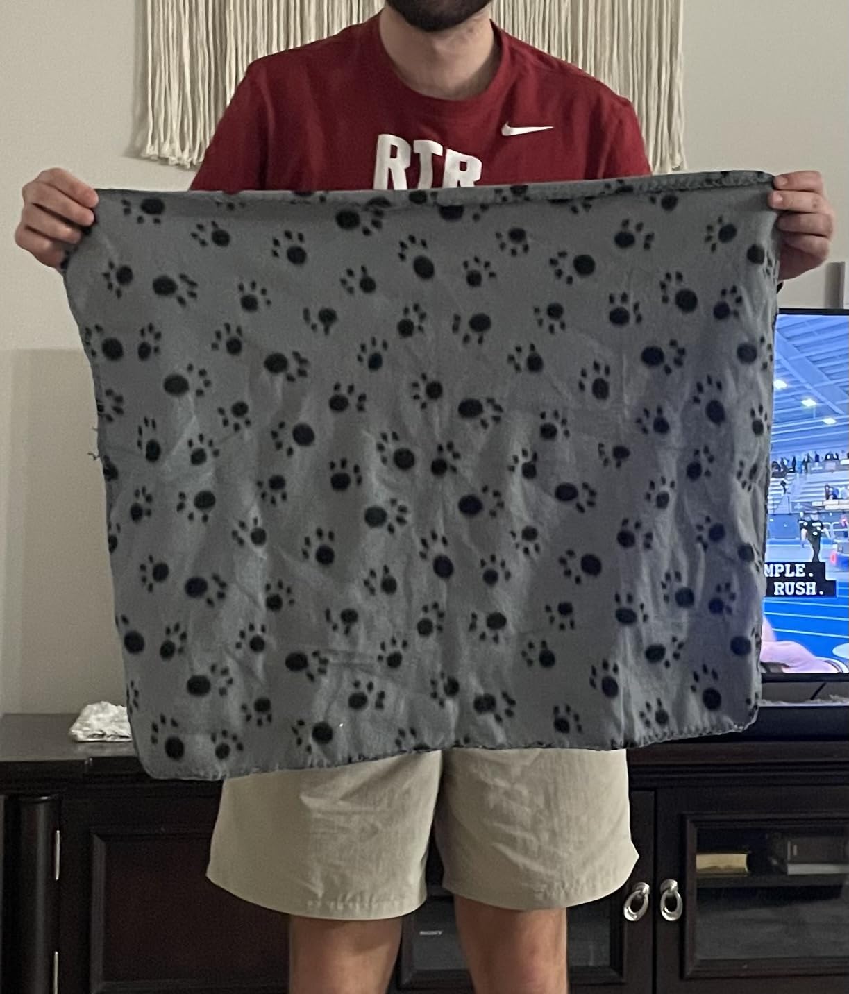 Comsmart Dog Blankets, 6 Pack Fleece Pet Blankets, 24x28 Inches | Fleece Dog Blankets for Small Dogs, Lightweight, Machine Washable, Cute Paw Print Pet Blankets for Dog, Puppy, Cat, Kitten customer photo 1