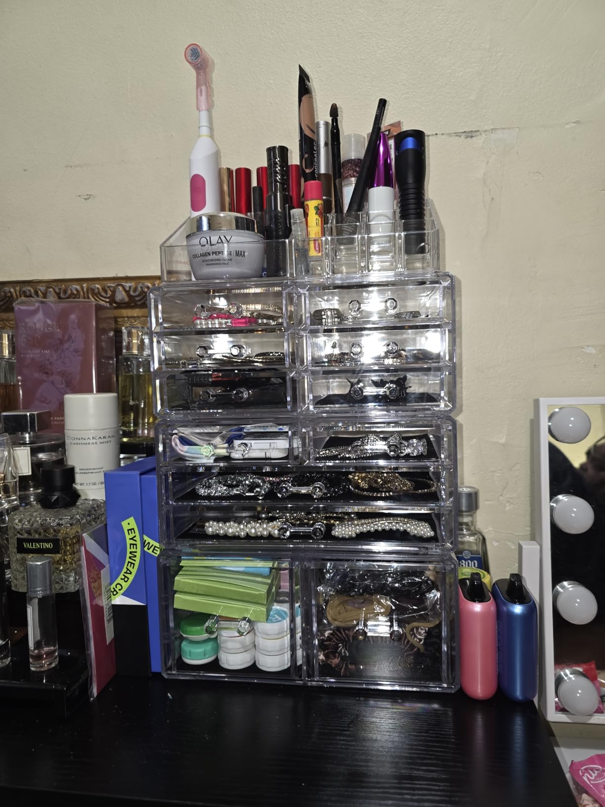 Readaeer Makeup Cosmetic Organizer Storage Drawers Display Boxes Case with 12 Drawers(Clear) customer photo 2