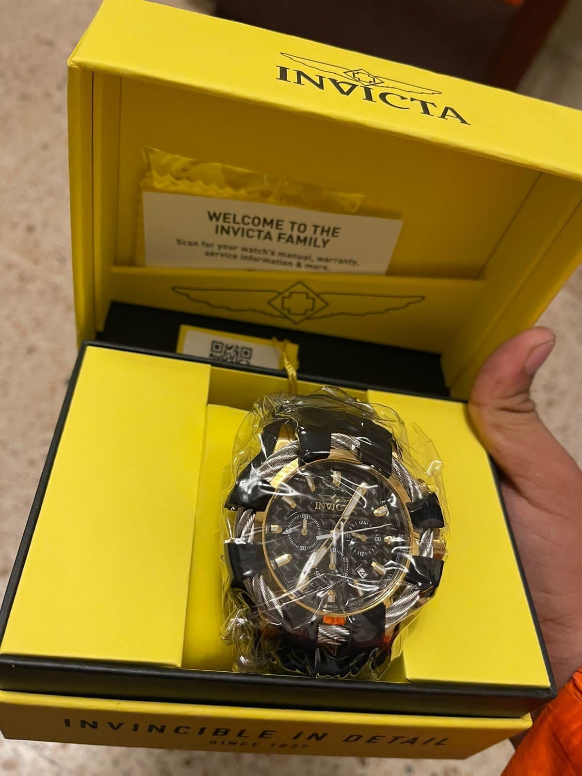 Invicta Men's 23855 Bolt Analog Display Quartz Black Watch customer photo 1