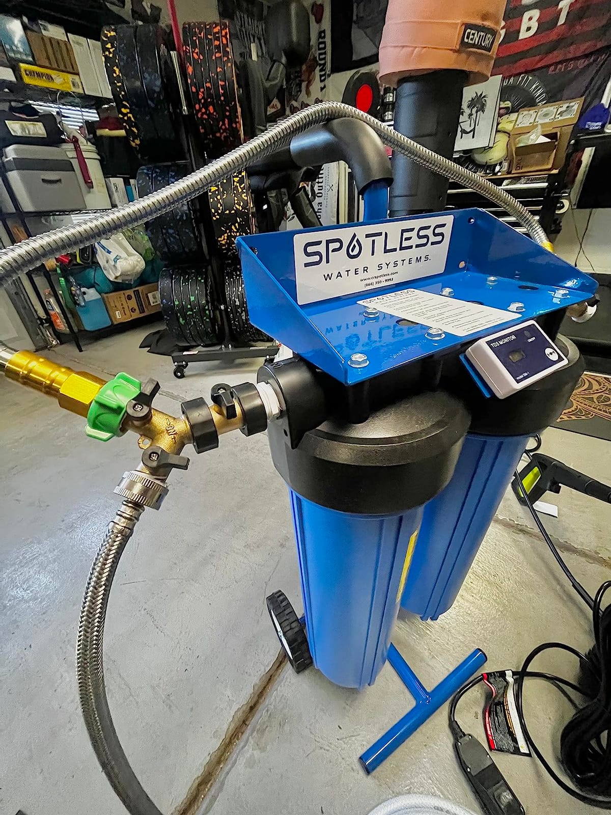 Spotless Water Systems - DIC-20, Simple Window, Solar Panel, RV & Car Wash System, Works for All Vehicles, Motorcycles, Bikes, Boats, Planes, Yachts, Towel Drying Eliminated customer photo 1