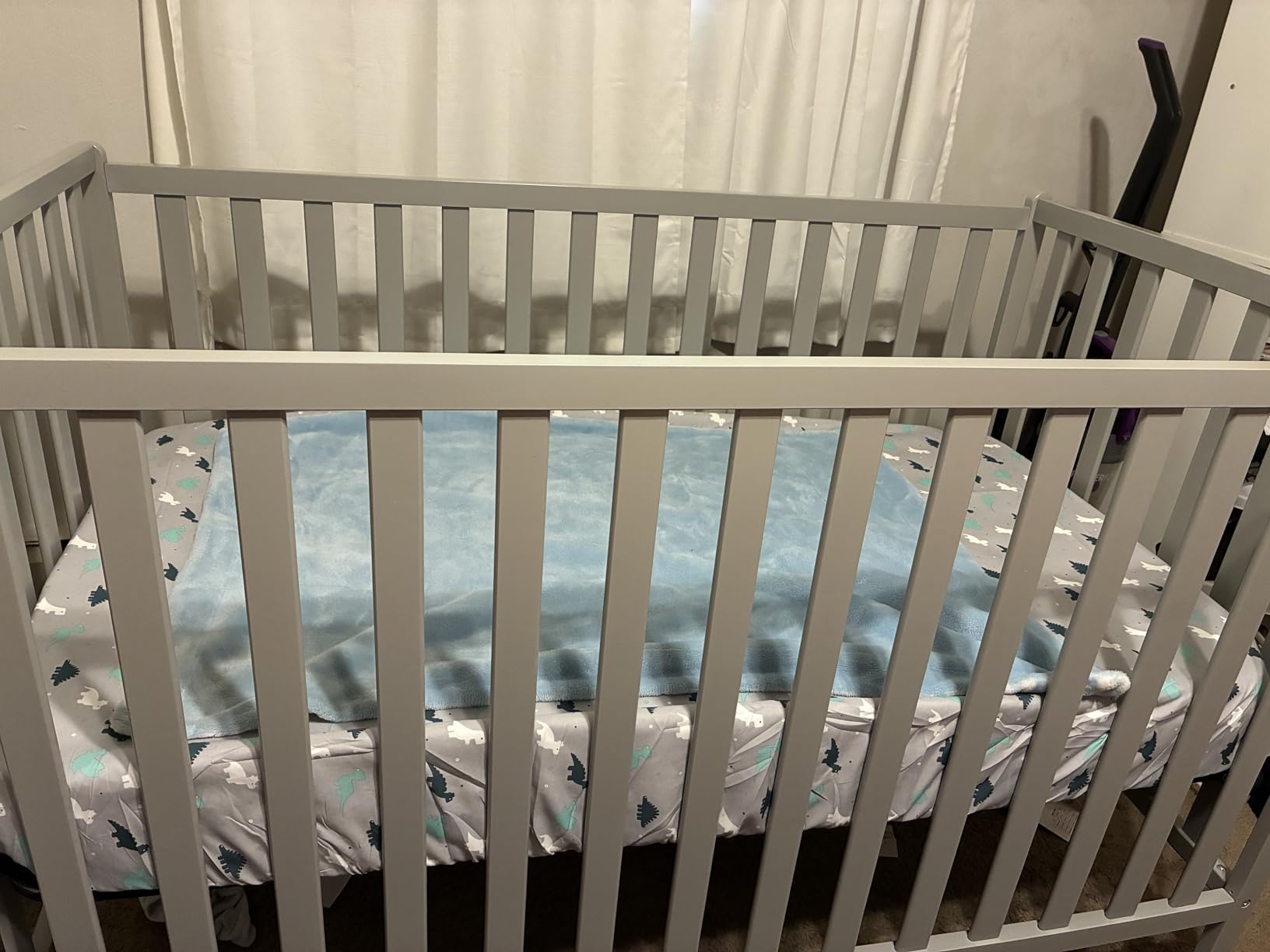 Delta Children Heartland 4-in-1 Convertible Crib - Greenguard Gold Certified, Charcoal Grey customer photo 2