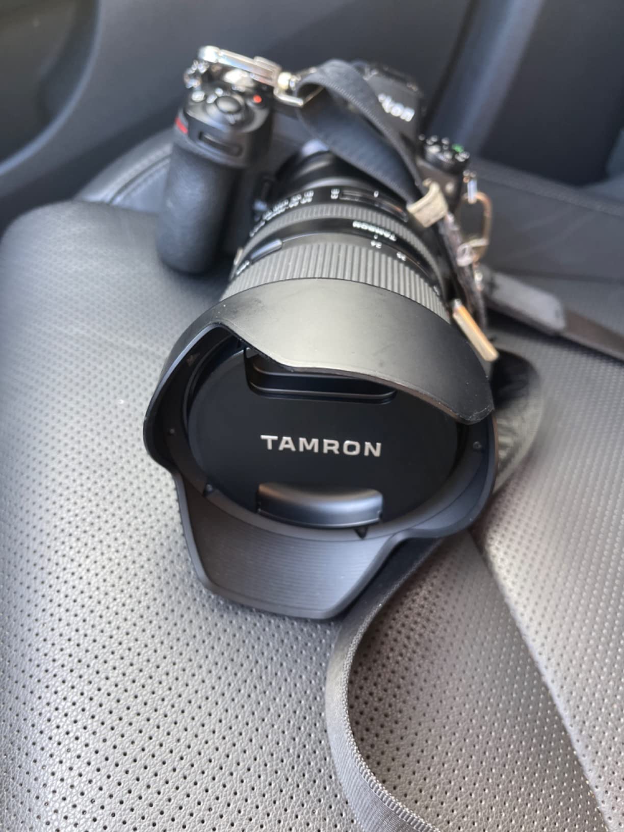 24-70mm F/2.8 G2 Di VC USD G2 Zoom Lens for Nikon Mount | f/2.8 aperture with image stabilization and 24-70mm focal length for portraits, landscapes and low-light photography customer photo 2