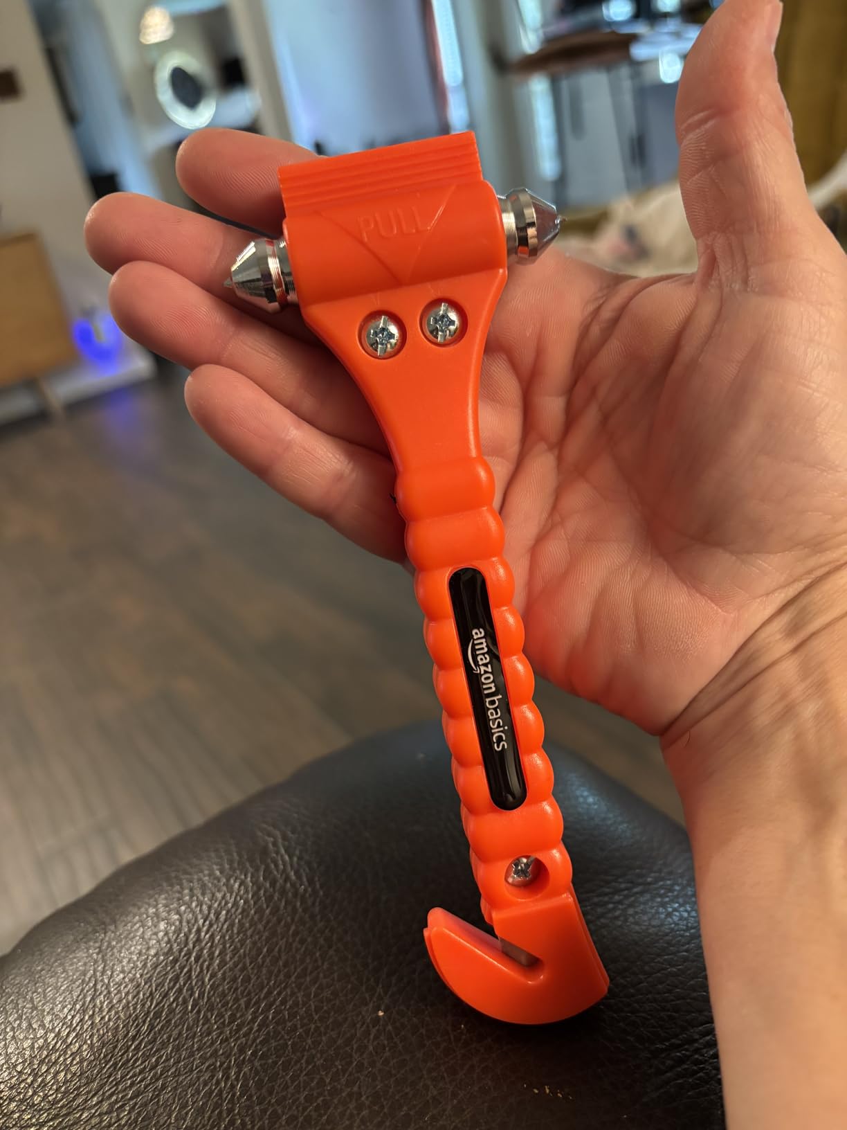 Amazon Basics Emergency Escape Tool, Window Breaker and Seatbelt Cutter, Car Safety Hammer with Protective Bracket, Bright Orange, 2 Pack, SW-835 customer photo 2