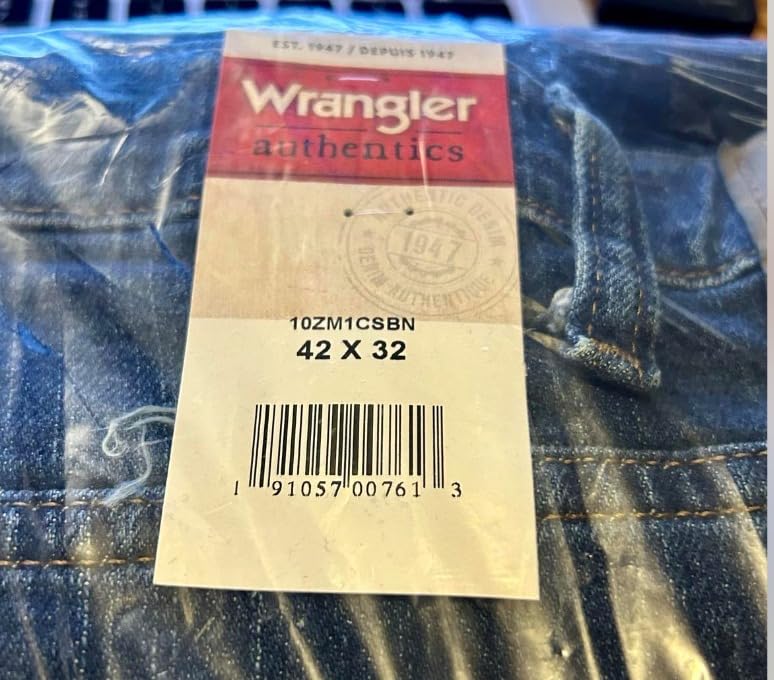 Wrangler Authentics Men's Regular Fit Comfort Flex Waist Jean customer photo 1