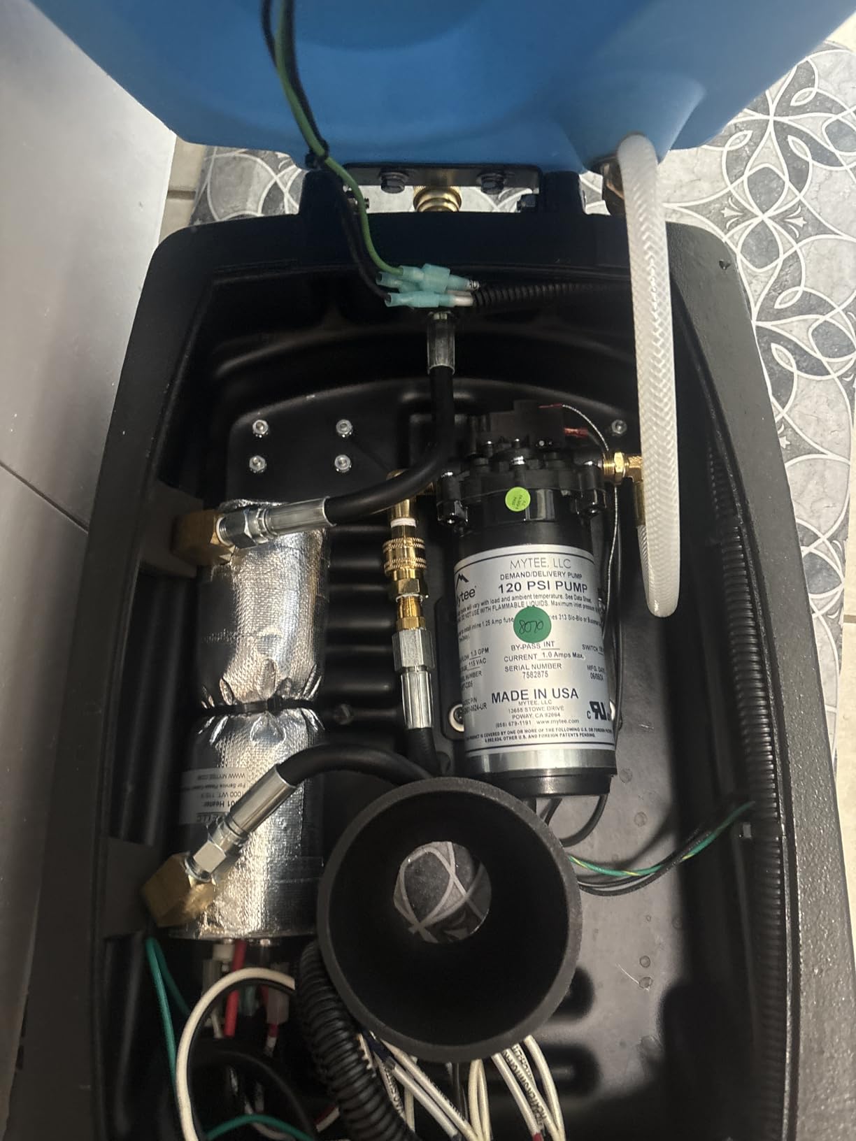 Genuine 8070 Mytee Lite Heated Carpet Extractor customer photo 1