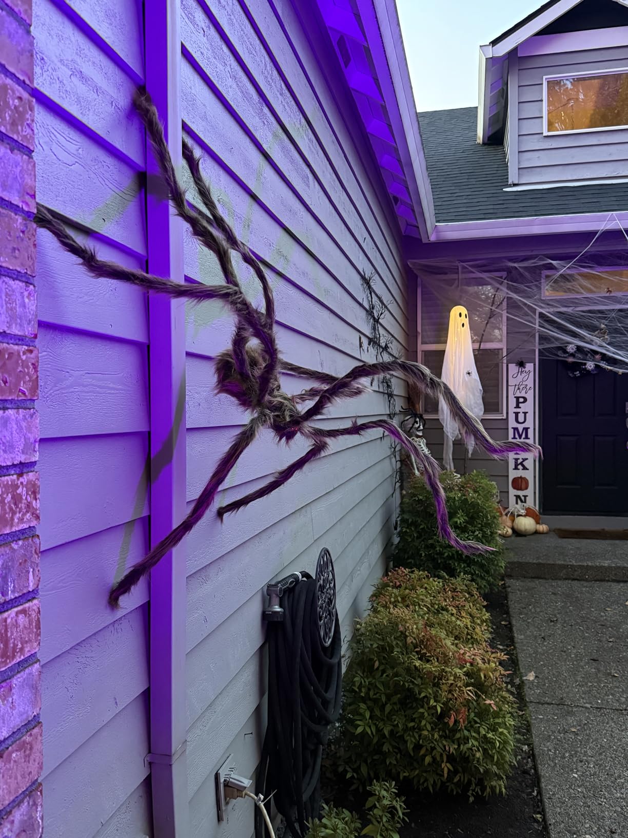 JOYIN Halloween Outdoor Decorations Giant Spider, 5 Ft Large Spider for Yard Lawn Garden Patio Scary Halloween Outside Decor, Indoor Haunted House Prop and Home Party Decor, Black customer photo 2