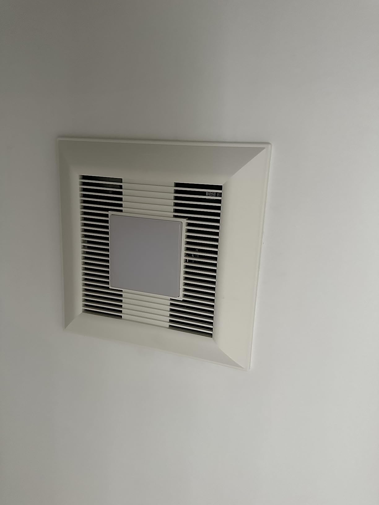 FV-0510VSL1 WhisperValue DC Fan with LED Light, Pick-A-Flow Bathroom Exhaust Fan customer photo 2