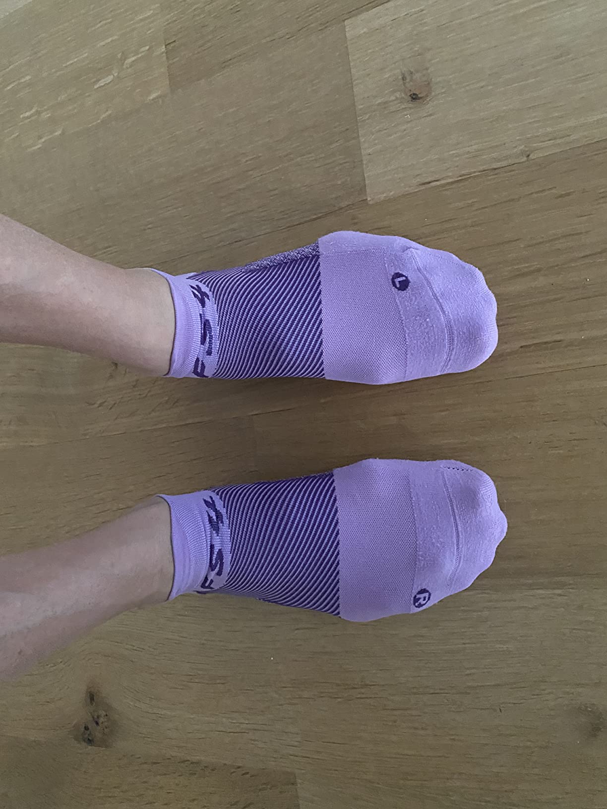 OS1st FS4 Plantar Fasciitis No Show Compression Socks customer photo 1