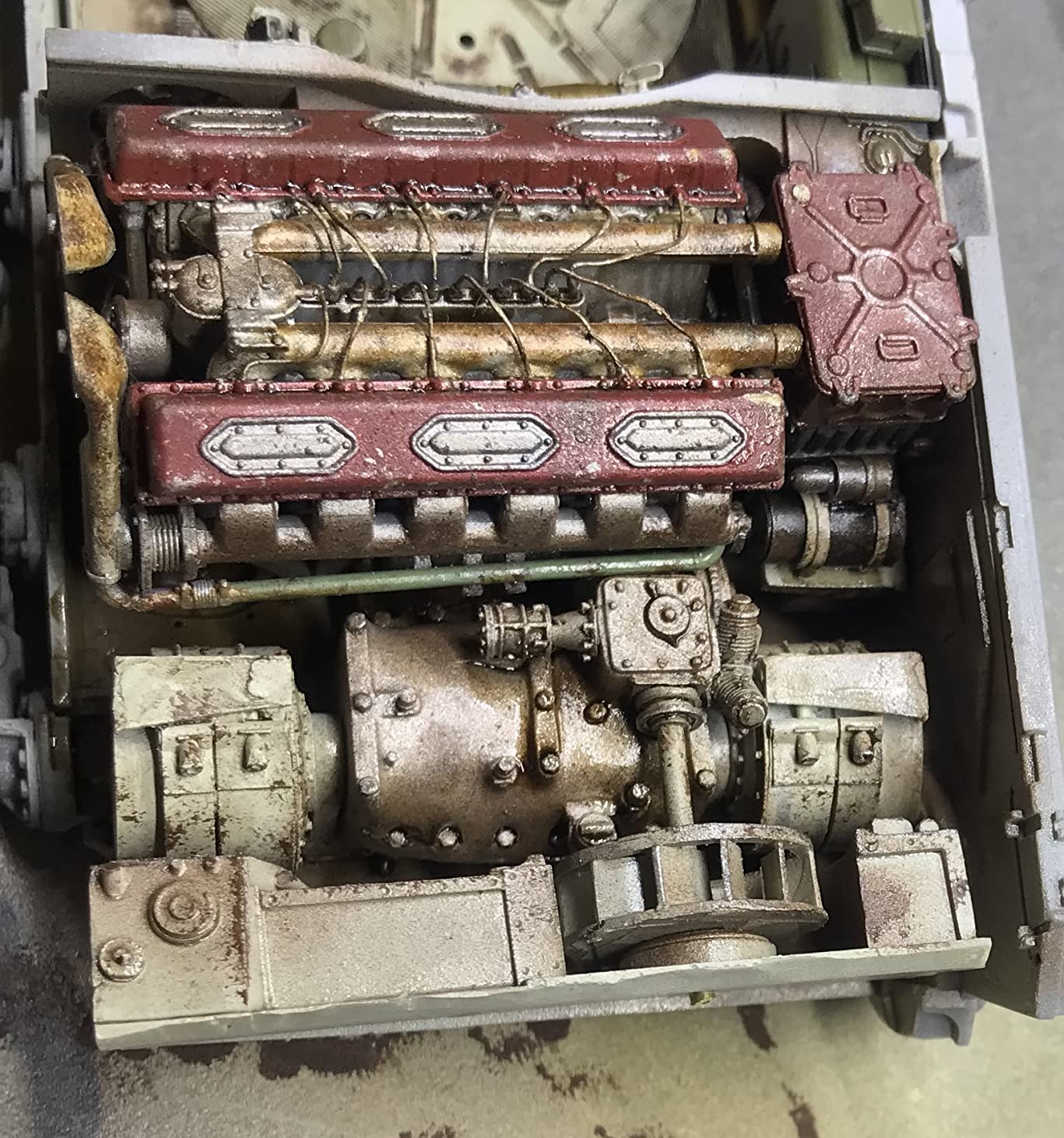 MiniArt 1:35 T-55 Soviet Tank Mod.1963 with Interior customer photo 1