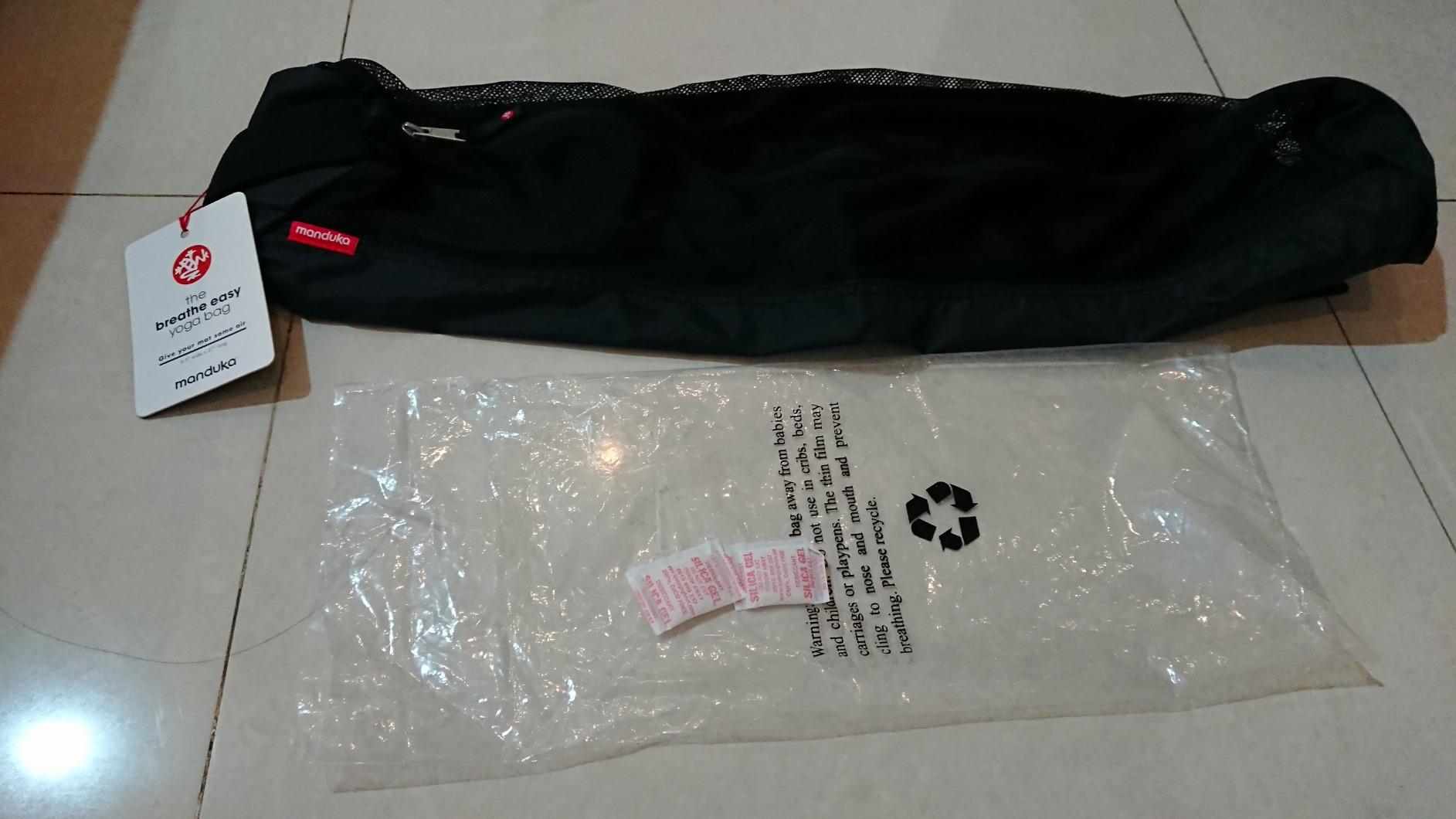 Manduka Breathe Easy Full Zip Yoga Mat Carrier Bag - With Pocket, Adjustable Strap, Suitable for Most Yoga Mats customer photo 1