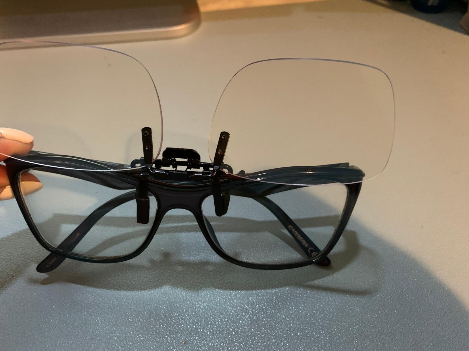 Blue Light Blocking Clip On Glasses Flip-up Computer Gaming Glasses Clip On Prevent Digital Eyes Strain Fatigue Video Gaming Eye Protection Advanced Computer Eyewear customer photo 2