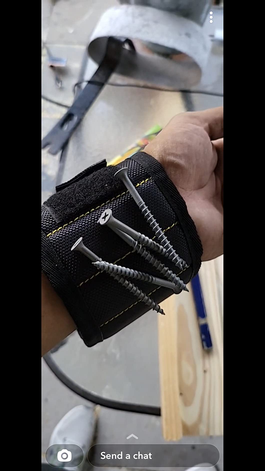 Magnetic Wristband Tool Gift, Wrist Magnetic Screw Holder with Strong Magnets for Holding Screws Tool for Electrician customer photo 2