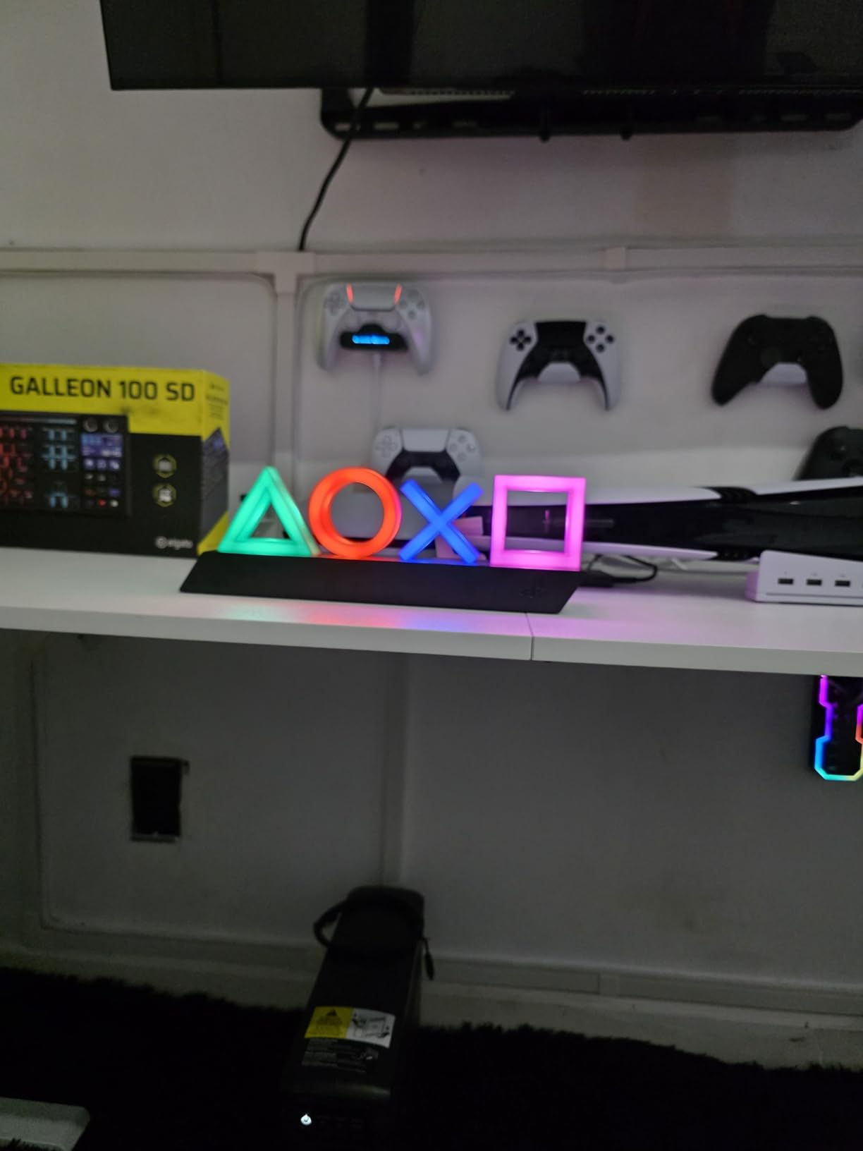 Paladone Playstation Controller Icons Light with 3 Light Modes - Sound Reactive, Dynamic Phasing, and Standard Mode - Gaming Desk Accessories and Game Room Decor customer photo 2