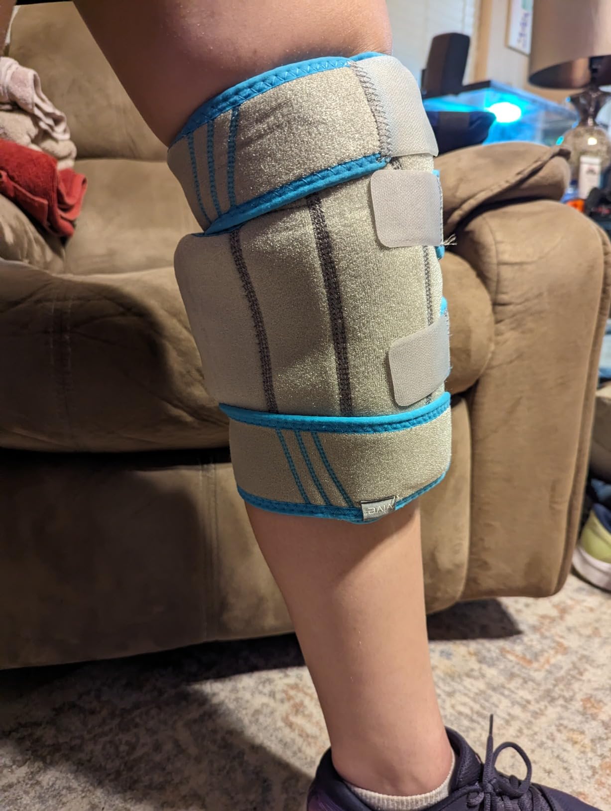 Vive Knee Ice Pack Wrap - Cold/Hot Gel Compression Brace for Pain Relief customer photo 2