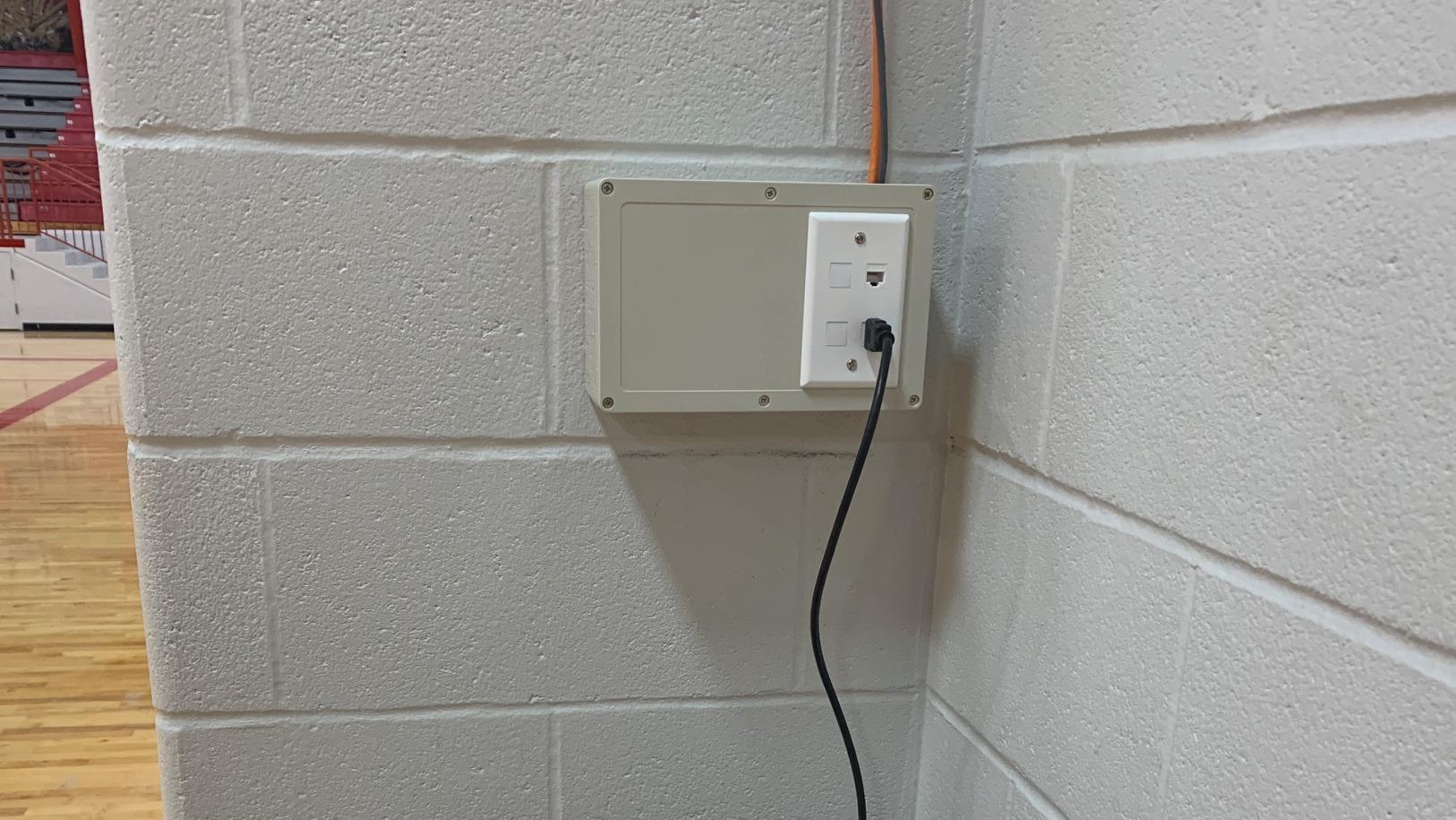 OREI HDMI Extender Over Cat6 500ft - 1080p@60Hz HDBaseT, Two-Way IR, PoC customer photo 1