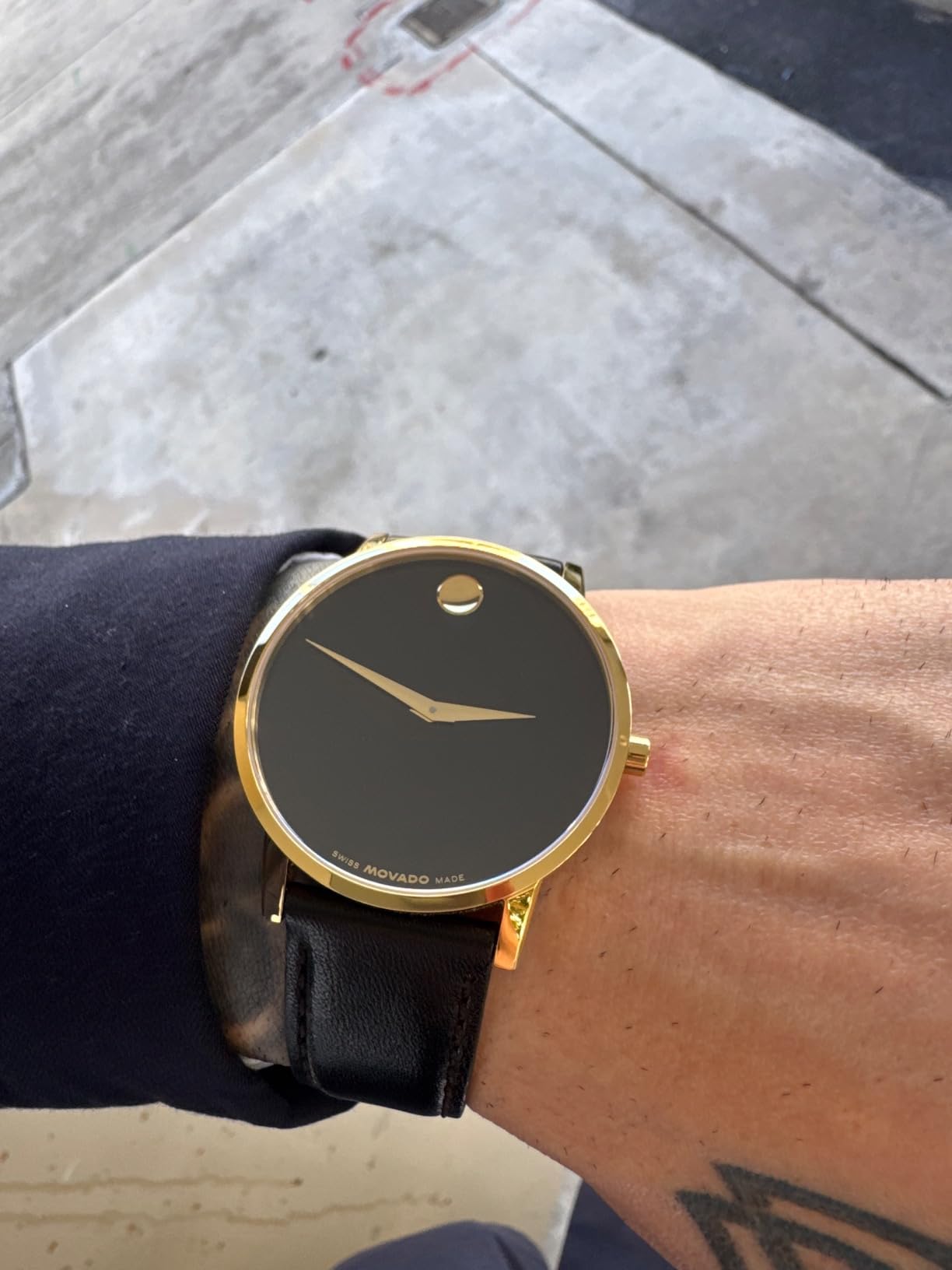 Movado Museum Classic Men's Watch - Swiss Quartz Movement, Calfskin Strap - 3 ATM Water Resistance - Classic, Luxury Fashion Timepiece for Him - 40mm customer photo 2