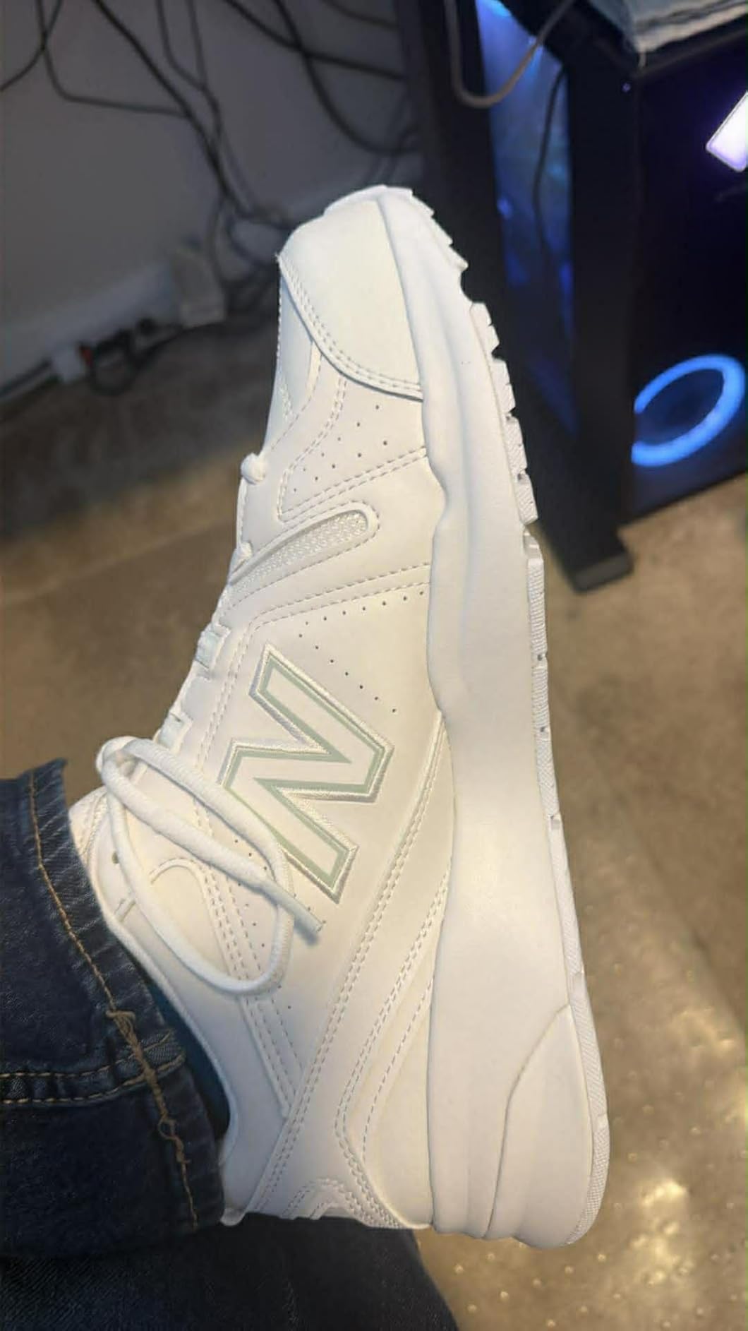 New Balance Men's 608 V5 Casual Comfort Cross Trainer customer photo 2