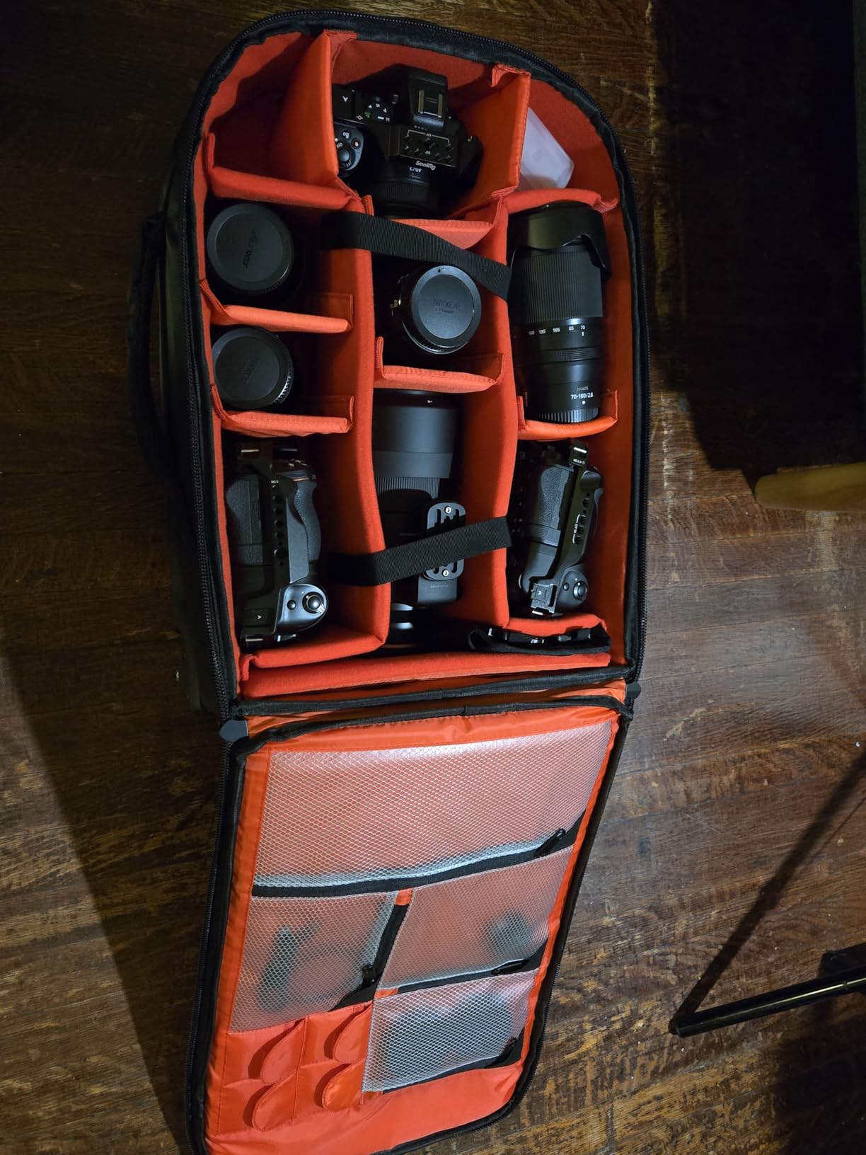 Neewer 2-in-1 Rolling Camera Bag Backpack Suitcase Style Convertible with Double Handle, Shockproof Trolley Case with Removable Padded for SLR/DSLR Cameras Tripod Lenses (Black/Red) customer photo 1