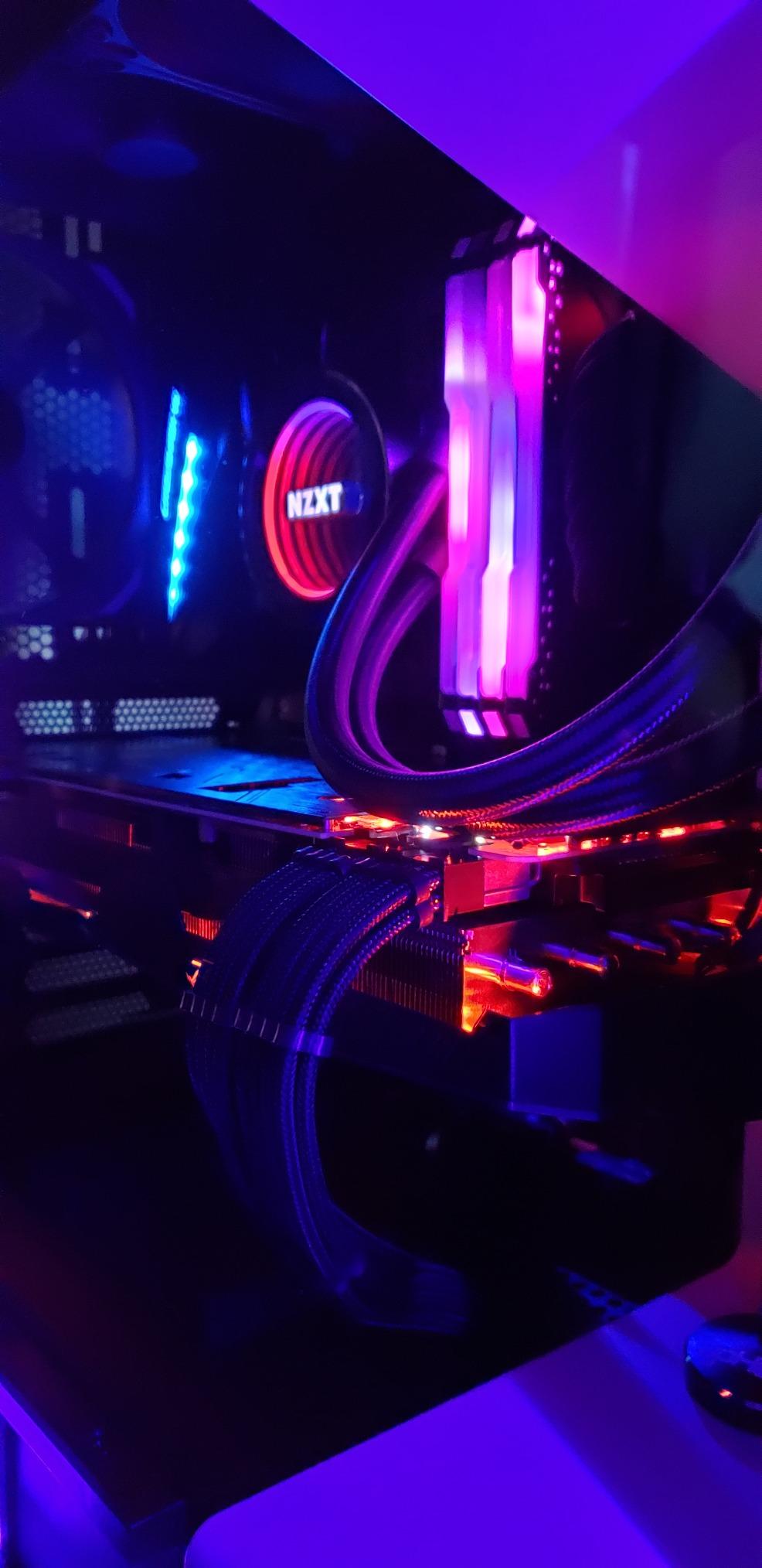 CableMod Pro ModMesh Sleeved Cable Extension Kit (Carbon) customer photo 1