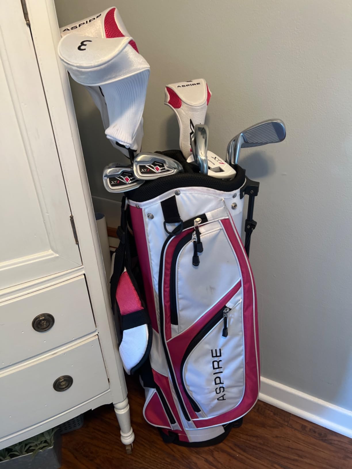 Aspire X1 Ladies Complete Right Handed Golf Club Set | Complete Regular & Petite Womens Golf Clubs Set | with 3 HC's, Lightweight Shafts & Spacious Stand Bag w/Storage Pockets & Dual Carrying Straps customer photo 1