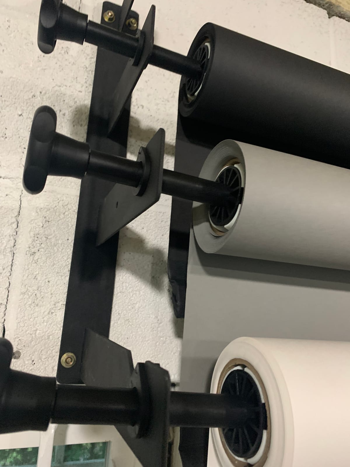 Fotoconic 4 Roller Motorized Electric Wall Ceiling Mount Background Support System with Remote customer photo 1